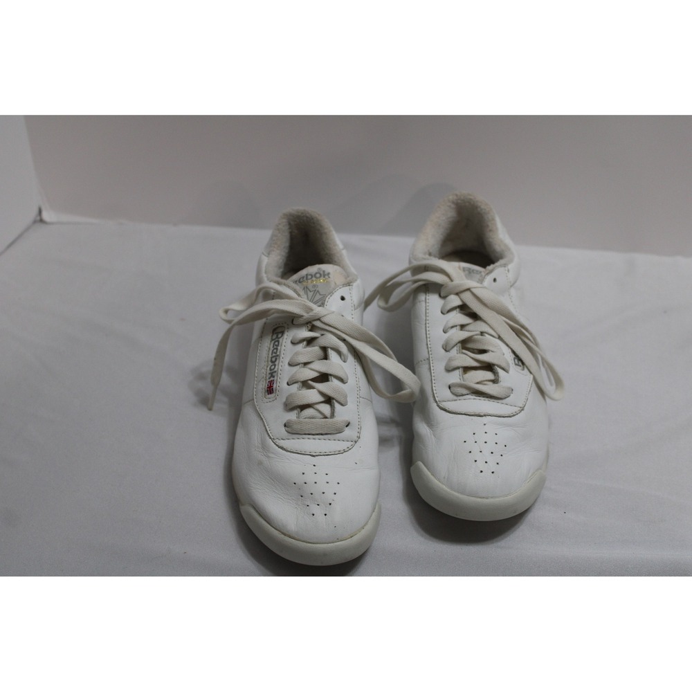 Vintage 1995 Reebok Classic Princess White Leather Low Top Sneakers 2-1475 W 7